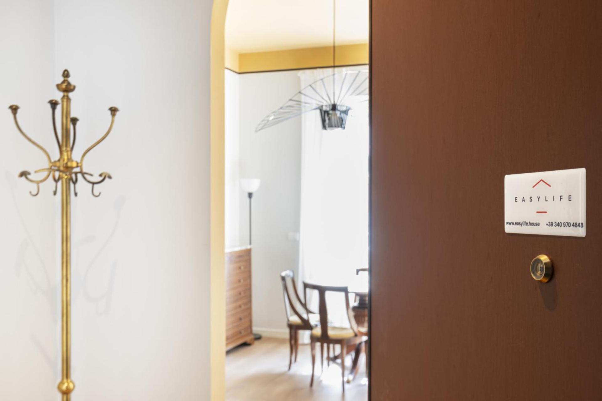 Apartamento Easylife - Luminosa Dimora In Sant'Ambrogio Milán Exterior foto